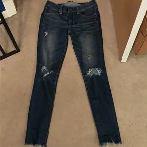 American Eagle Distressed Jeans